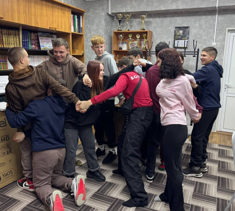 В ВВЕДЕНСКОМ ФИЛИАЛЕ ЦЕНТРА ПОМОЩИ ДЕТЯМ №1 ПРОШЛО ПЕРВОЕ ЗАСЕДАНИЕ КЛУБА «БИЛЕТ В БУДУЩЕЕ»